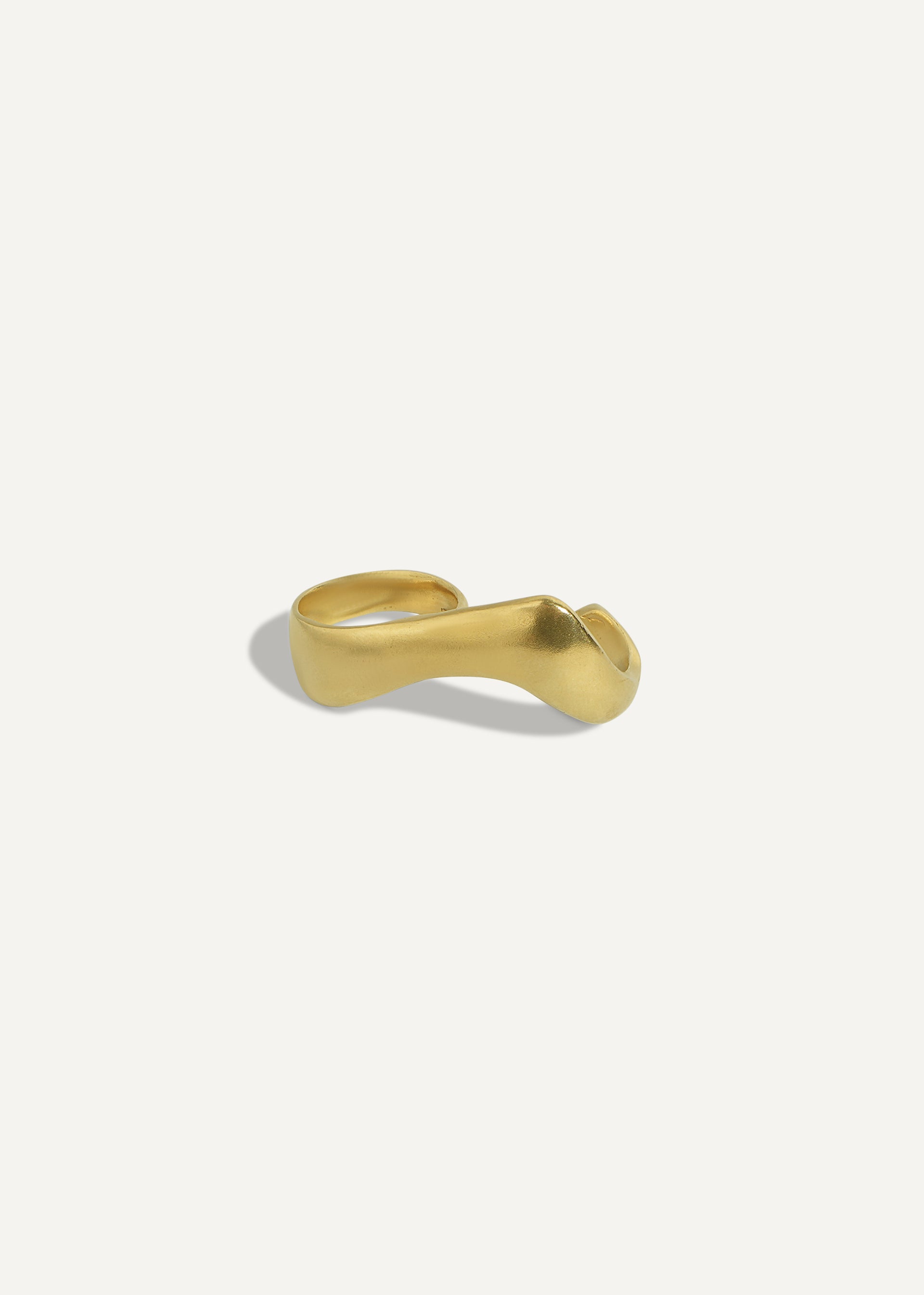 Lyra Ring in Gold