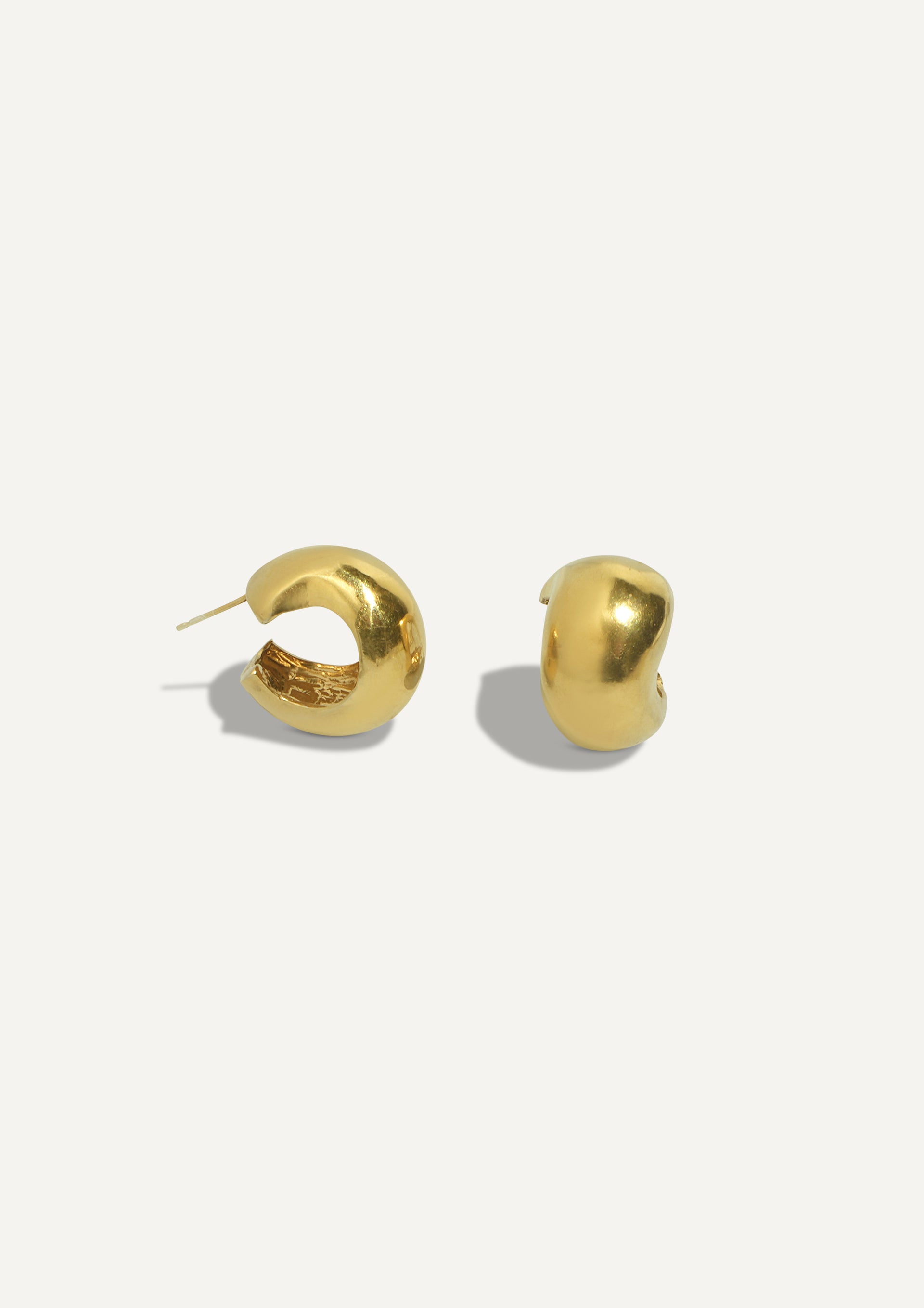 Vega Hoops in Gold