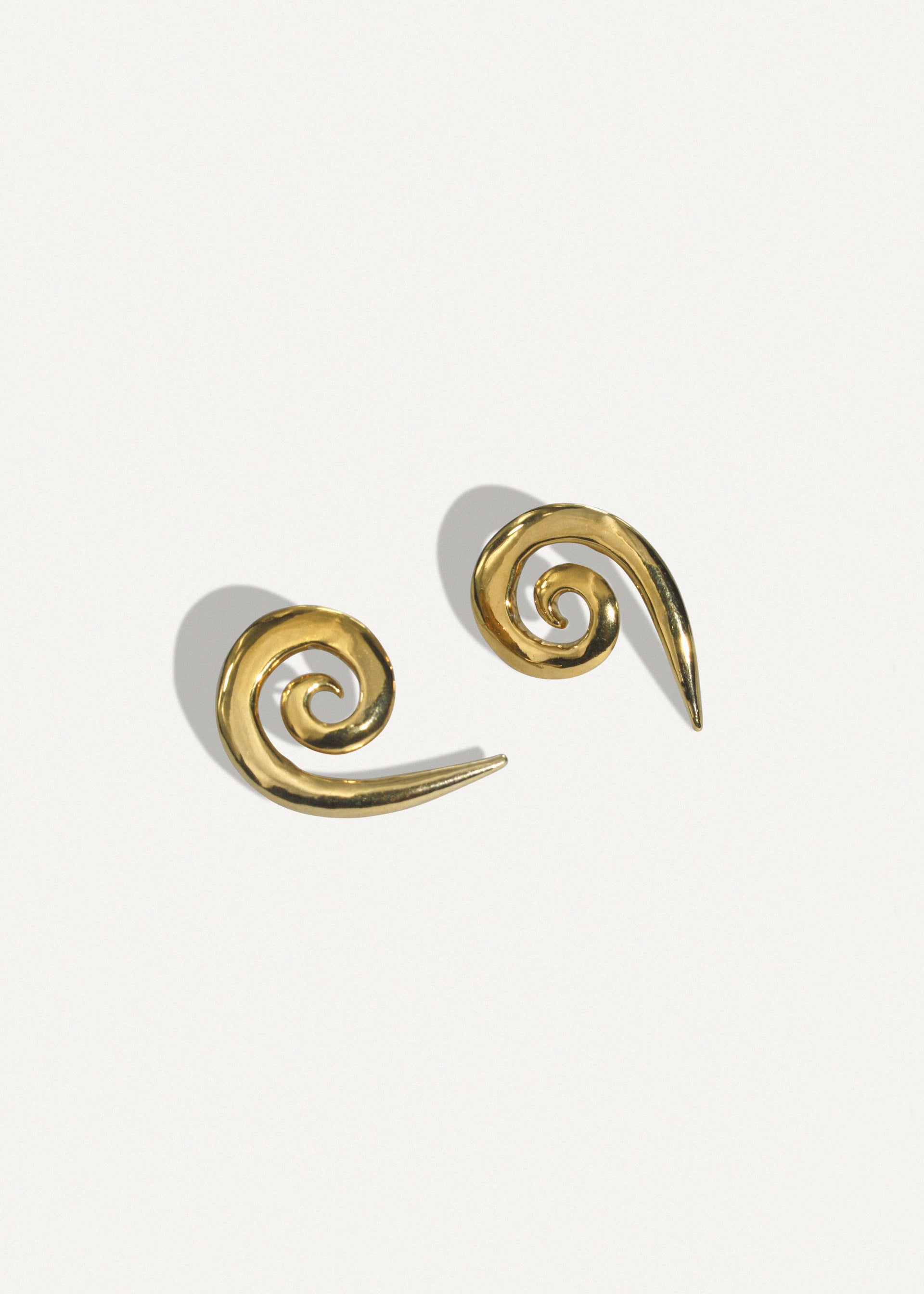 Spira Earrings in Gold