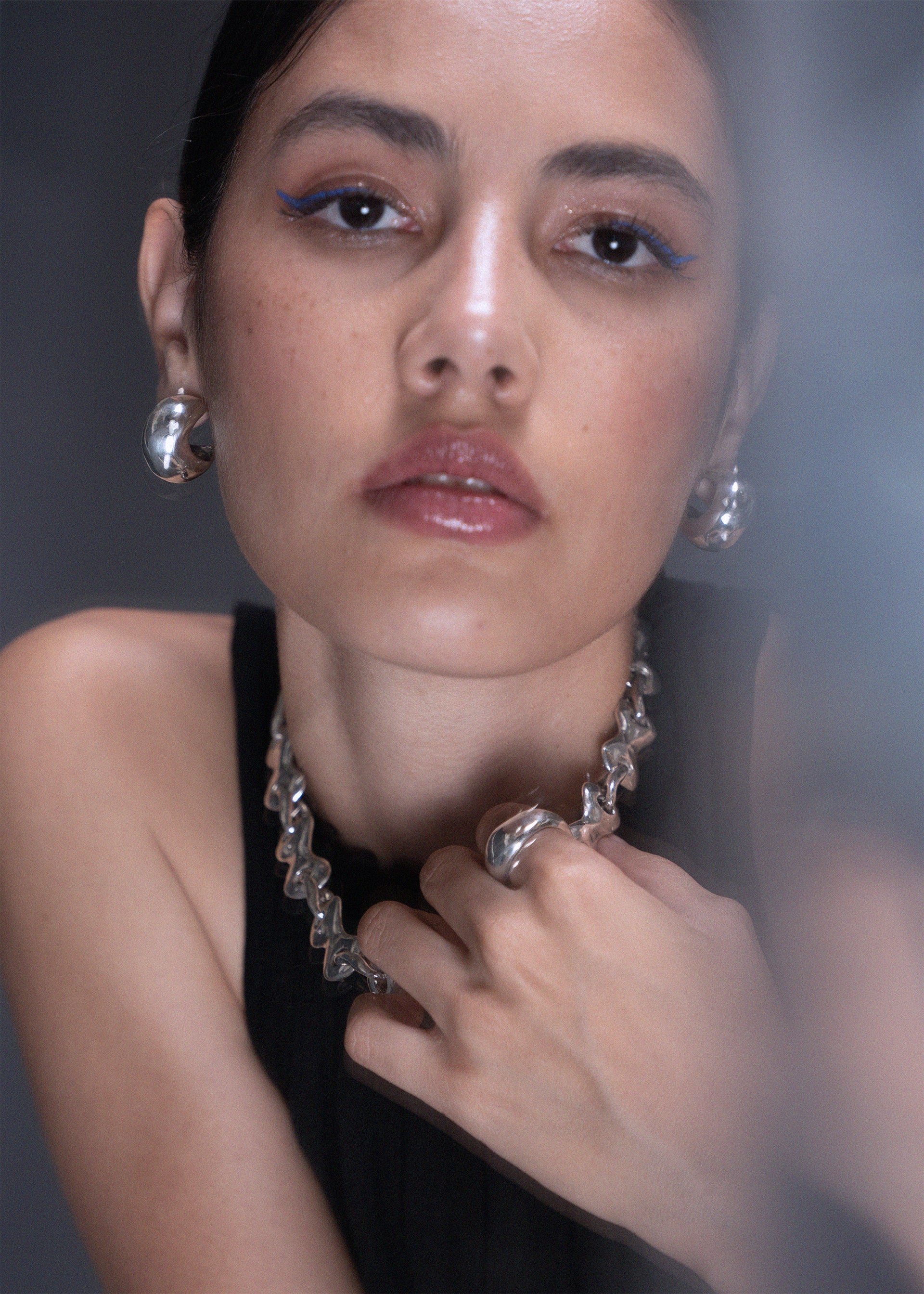 Vega Hoops in Silver